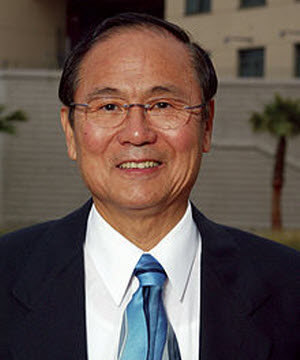 Henry Tzu Yow